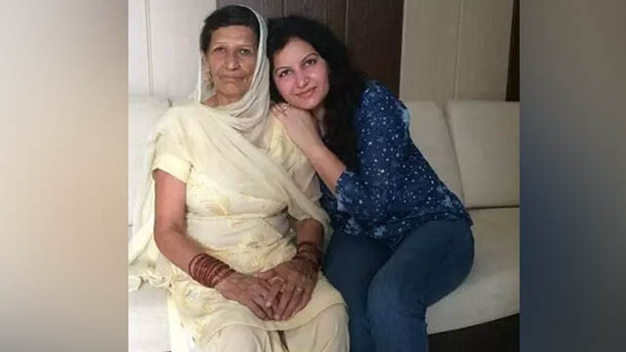 Sonali Phogat Demise से पहले Mother को किया था Last Call, खाने में गड़बड़ी...| Boldsky