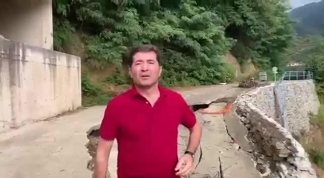 Trabzon yerel haberleri | Ahmet Kaya, Trabzon'da Yolu Çöken Yeşilbük Mahallesine Gitti: Burada İnsanlar 2 Aydır Mağduriyet Yaşıyor