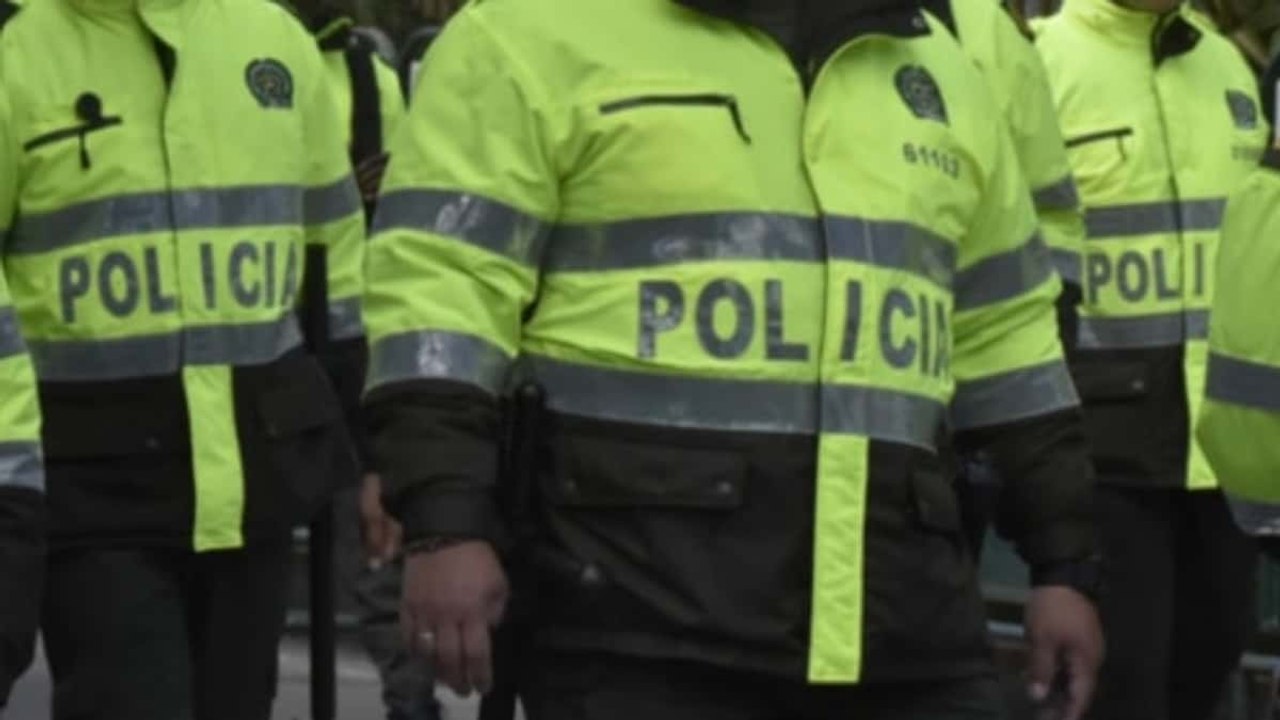 Se entregaron los policías que participaron en operativo en el que murieron 3 jóvenes en Sucre