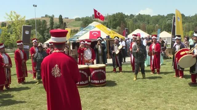 Muş gündem haberi: Malazgirt Zaferi'nin 951. yıl dönümü etkinlikleri Ahlat'ta başladı - Drone