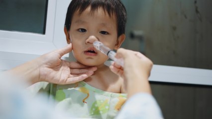 Die Tomatengrippe: Neue Variante der Hand-Mund-Fußkrankheit verunsichert Eltern weltweit