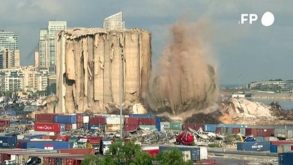 Se derrumba otra parte de los silos del puerto de Beirut