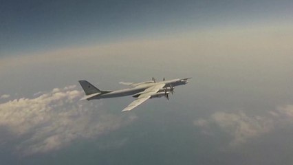 "러시아 전략 폭격기 2대 동해 비행에 한국 F-16 전투기들 출격" / YTN