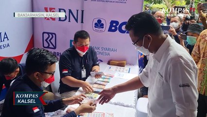 Warga Antusias, BI Kalsel Layani Penukaran Uang Rupiah Baru Emisi 2022