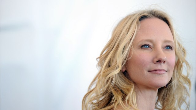 GALA VIDEO - Mort d’Anne Heche : on sait enfin où elle a été enterrée