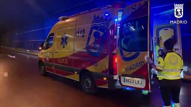 Rouba carro em Madrid e irrompe com ele em escadas rolantes de estação