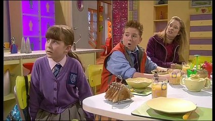 My Parents Are Aliens-S3 E1-Crazy For You