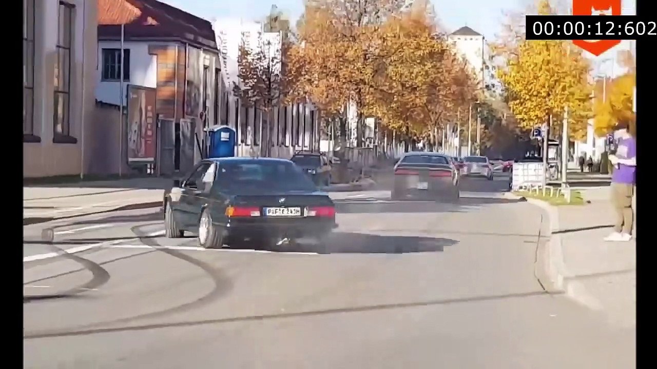 Car Crash Compilation Bad Drivers & Driving Fails 2022 video Dailymotion