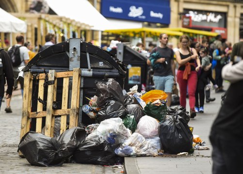 Edinburgh bin strike: Stoppage continues as unions reject latest below-inflation offer