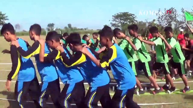 Mantap! Ratusan Anak Ikuti Lomba Permainan Tradisional di Kediri