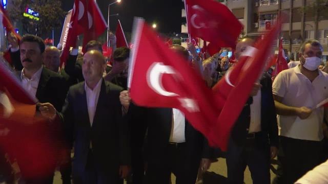 İzmir gündem haberleri: Dikili Kültür, Demokrasi ve Emek Festivali Başladı. Seyit Torun: Pandemi Bitti, Başka Hastalık Başladı. O da Konser İptalleri