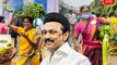 CM MK Stalin in Coimbatore:  முதல்வர் பங்கேற்ற நிகழ்ச்சி..அலங்கார வாழைத்தாரை தூக்கி சென்ற மக்கள்