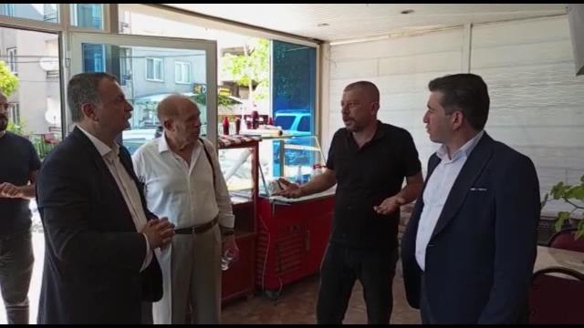 Manisa haberleri | Manisalı Esnaf: Çeşmeden Su İsteyen, Boş Ekmek İsteyen Öğrenciler Var. Bir Tane Menemeni İki Kişi Yiyor. 24 Yıllık Esnafım, Ben Böyle Bir Şey Görmedim