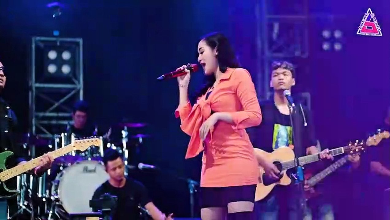 Yeni Inka - Full Senyum Sayang