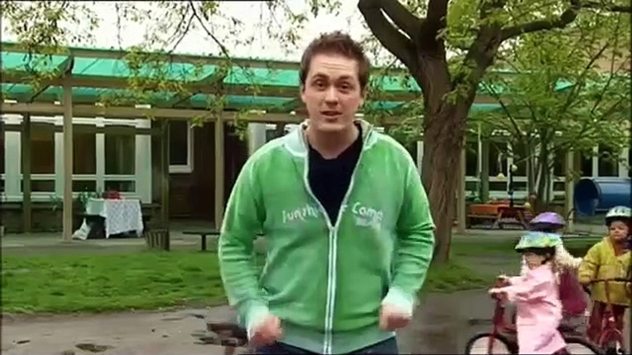 Boogie Beebies Turning Around