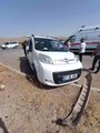Kastamonu haberleri... Gercüş'te hafif ticari araç refüje çarptı: 5 yaralı