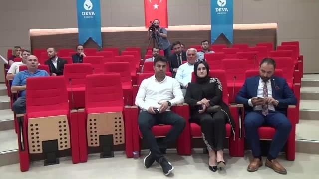 Deva Partili Çanakcı: Aynı Gemide Olabiliriz. Ama Bir Kısım İnsanlar Güvertede Keyif Çatıyor. Bir Kısmı da Depoda Sıkıntı Çekiyor