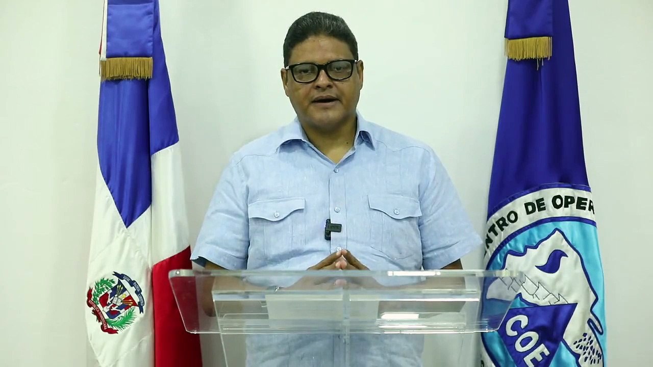 COE pone en alerta meteorológica a 11 provincias por lluvias