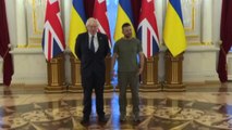Ucraina, Boris Johnson a Kiev, terza volta da inizio guerra
