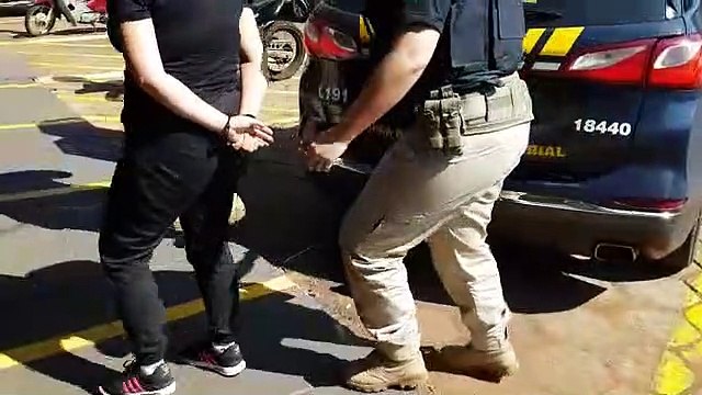 Casal transportando grande quantidade de drogas é encaminhado à 15ª SDP pela Polícia Rodoviária Federal