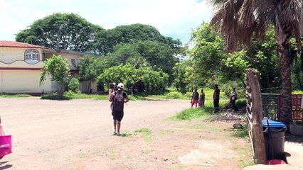 Скачать видео: Reportan retrasos en camiones de la Ruta Magisterio| CPS Noticias Puerto Vallarta