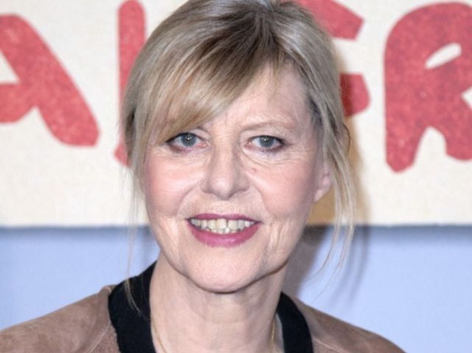 Chantal Ladesou (Mask singer) : poussée à bout par Camille Combal, la célèbre humoriste sort les griffes !