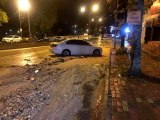 Bilecik haber: Bilecik'te sağanak yağışta araçlar yolda kaldı, ev ve dükkanları su bastı