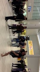 Father Performs Haka When Meeting Son at Airport
