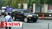 Najib arrives at Kuala Lumpur court complex in black SUV
