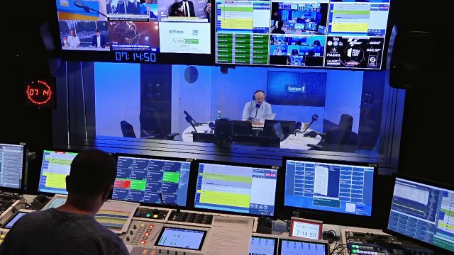 Emmanuel Macron à Alger, la crise de la petite enfance et des enfants utilisés comme boucliers humains font la Une de la presse