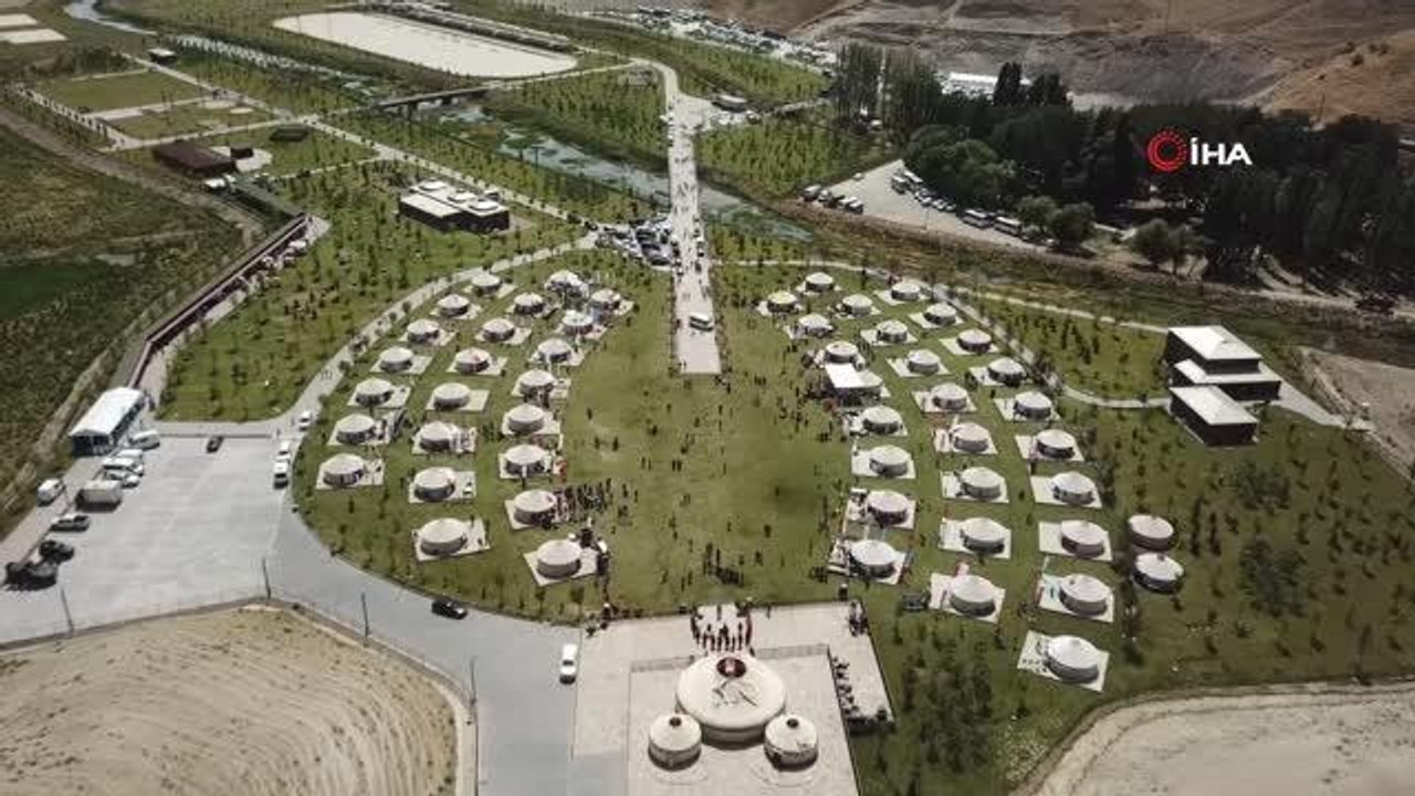 F-16'lardan nefes kesen gösteri