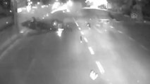 Kahramanmaraş'ta 3 kişinin yaralandığı zincirleme kaza halk otobüsü kamerasında