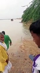 बनास की रपट में बह गया युवक, बीस घंटे बार शव मिला