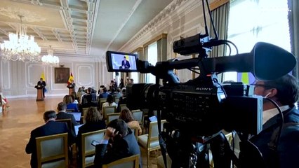 Sánchez ofrece España para albergar los diálogos de paz de Colombia