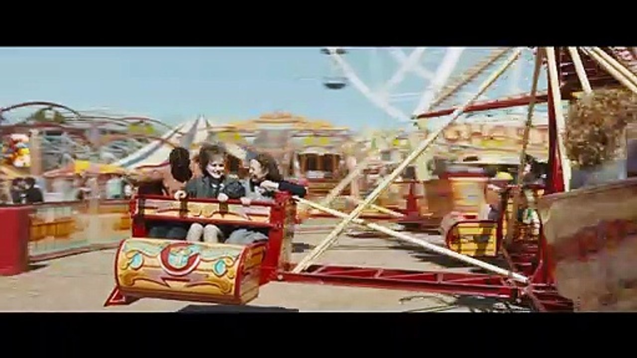 Empire Of Light Trailer OV