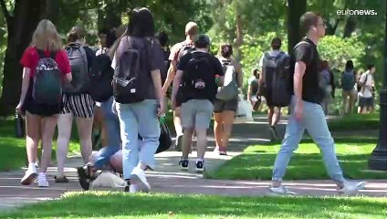 Usa, studenti meno indebitati grazie al condono dell'amministrazione Biden