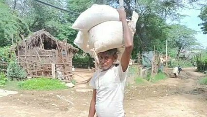 हर साल घर छोड़ कर बीहड़ में चले जाते हैं इस गांव के लोग, जानिए इसकी खास वजह