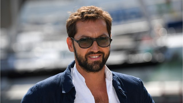 VOICI : Mask Singer : Frédéric Diefenthal “asphyxié” dans son costume de Pain d’épices, il raconte son calvaire