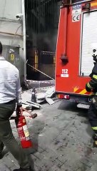 Elektrik trafosu yandı: Ekipler anında müdahale etti