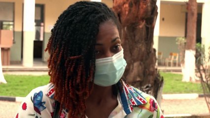 Polls close after Angolans vote in a tight race