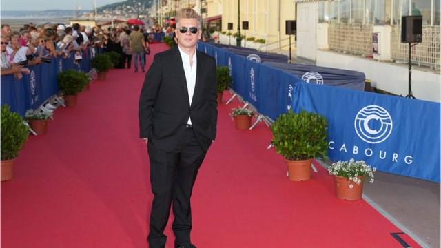 GALA VIDÉO - “Elle nous a carrément envoyés chier” : le coup de gueule de Benjamin Biolay sur Roselyne Bachelot