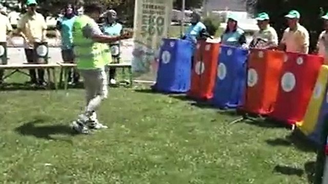 Temizlik işçilerinden oluşan 'Eko Şov' konserlerine devam ediyor