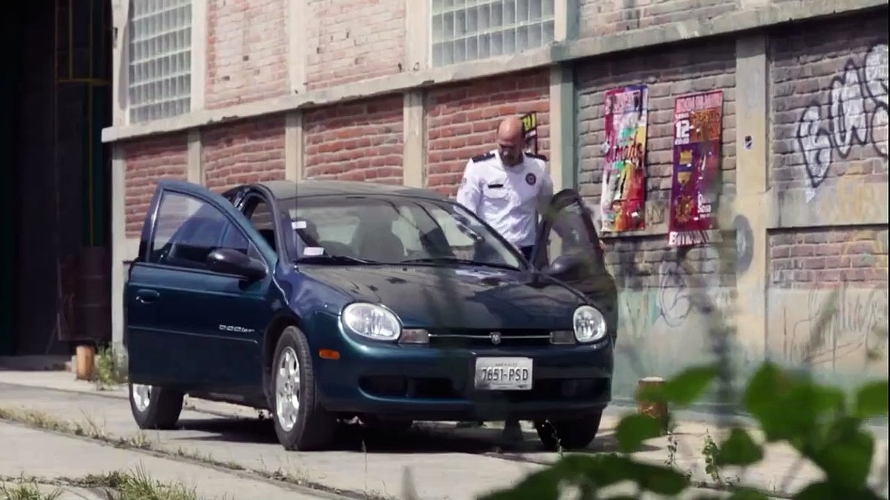 Sous la braise (High Heat en anglais / Donde hubo fuego en VO), la bande-annonce / La série cartonne sur Netflix, les fans en feu