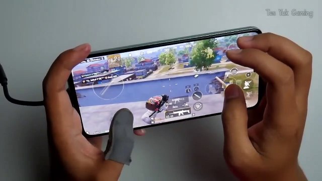 POCO F4 Worth it For PUBG ? | PUBG Full Handcam Solo Vs Squad (Release crazy gamer)