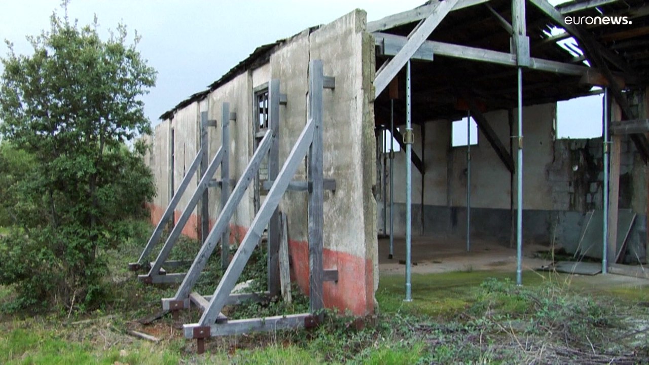 A Rivesaltes, les sépultures oubliées des enfants de Harkis