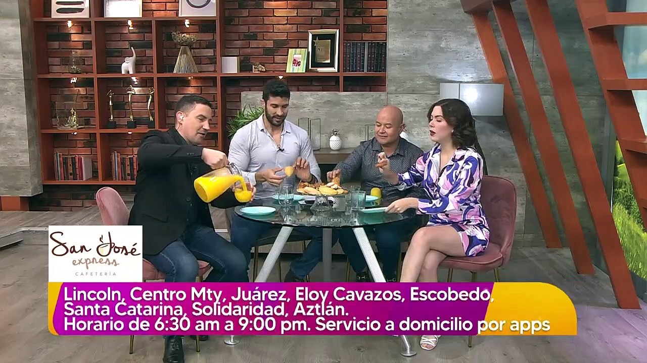 Captan a mujer preparándose una michelada en el...