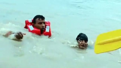 तेज बहाव में बह रहे युवक की जान बचाई