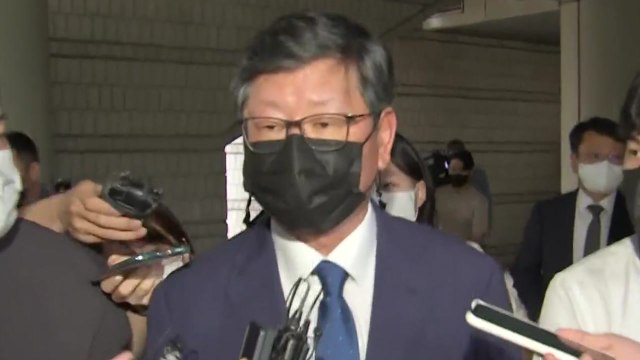 '택시기사 폭행' 이용구 전 차관 1심 징역6개월·집행유예 2년 / YTN