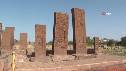 Konya haberi | Cumhurbaşkanı Erdoğan'dan Selçuklu Mezarlığı ziyareti