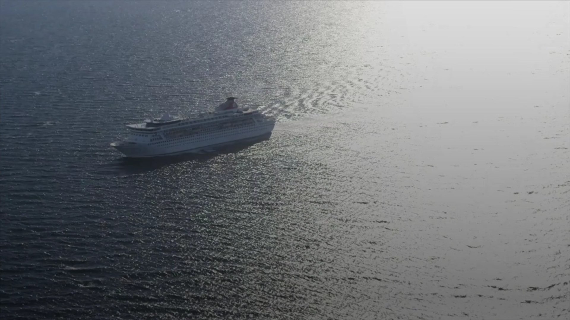 ⁣Royal Caribbean, Celebrity Cruises to Accept At-Home COVID Tests for Unvaccinated Passengers